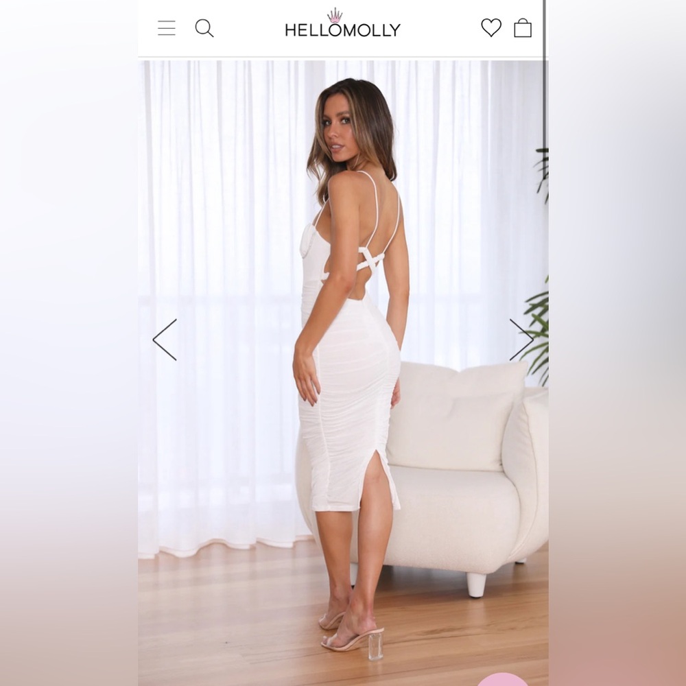 Brand new unworn Hello Molly Fly Babe Dress - Picture 2 of 4
